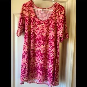 LuLaRoe Perfect Tee